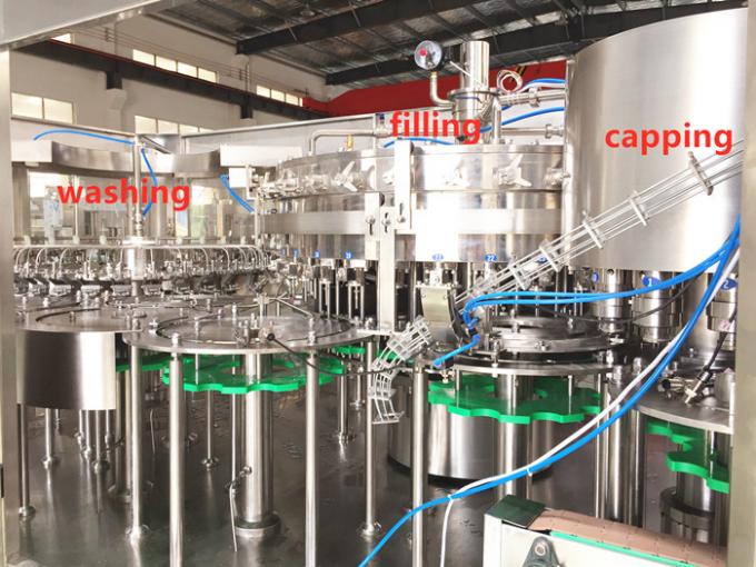 8.07KW कार्बोनेटेड शीतल पेय उत्पादन लाइन, 8000BPH 500 मिलीलीटर सोडा पानी की बोतल भरने की मशीन 0